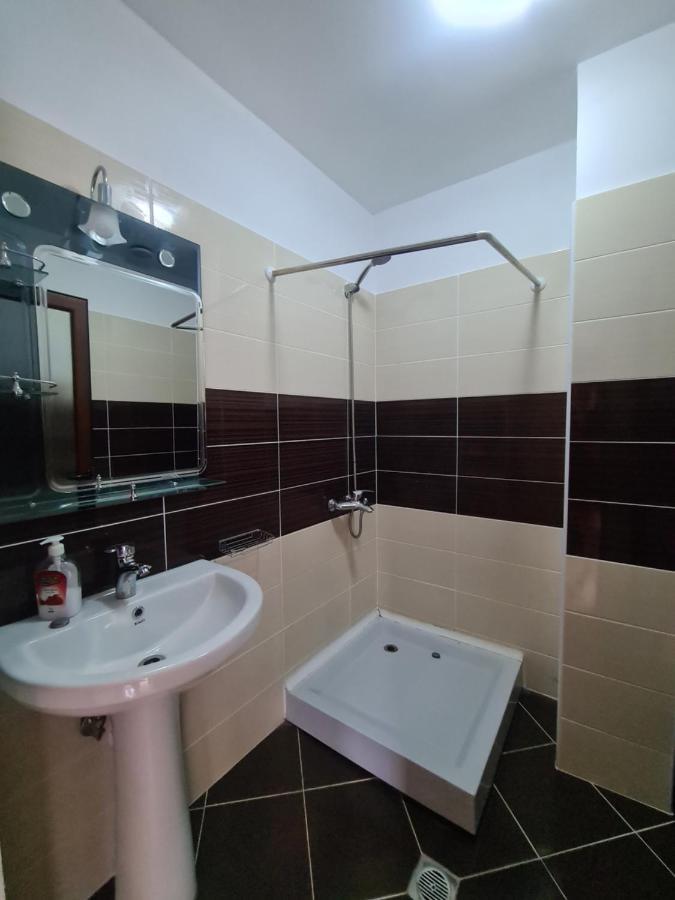 Hotel Kukesi Lin Ngoại thất bức ảnh