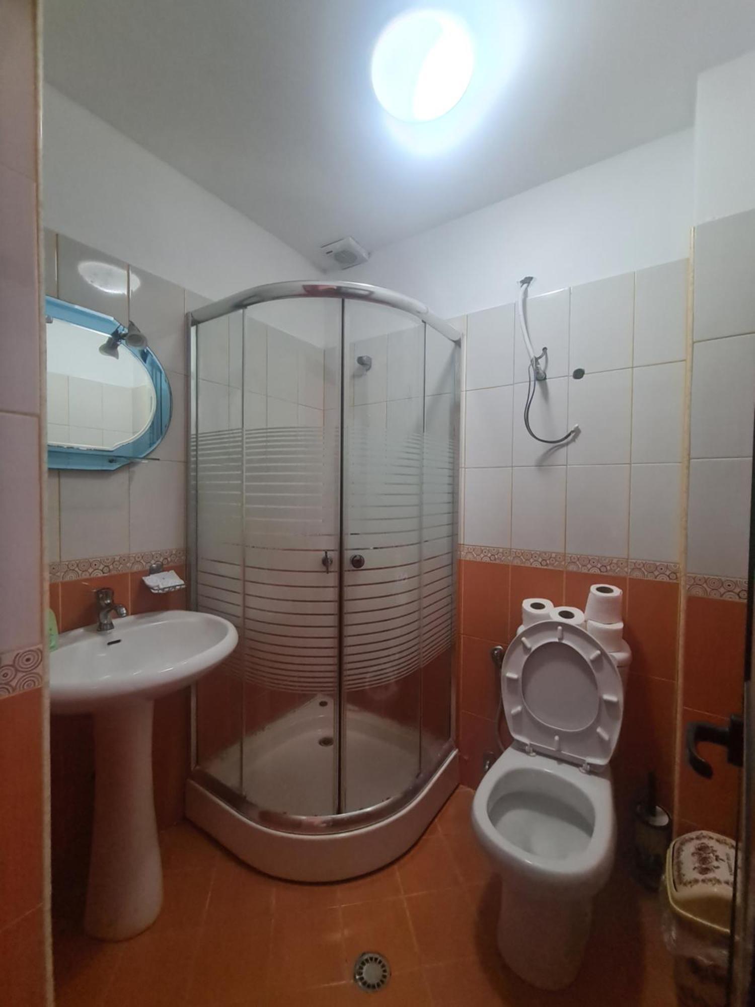Hotel Kukesi Lin Ngoại thất bức ảnh